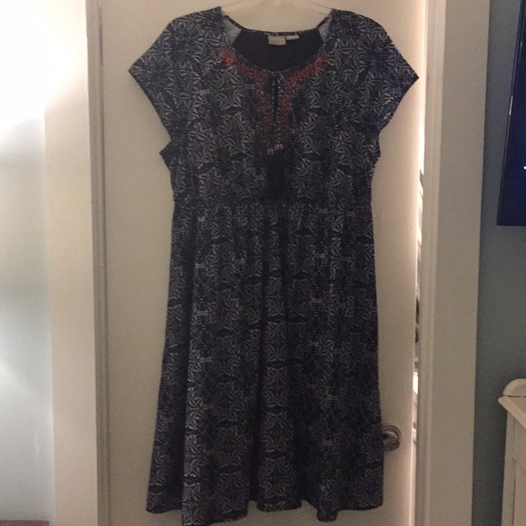 eshakti Dresses & Skirts - Navy white with coral embroidery and tassels